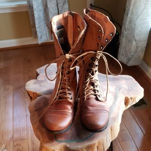 Steve Madden Chevie lace up boot Size 6